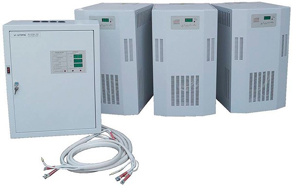 Трехфазный стабилизатор Штиль R 120K-3S 